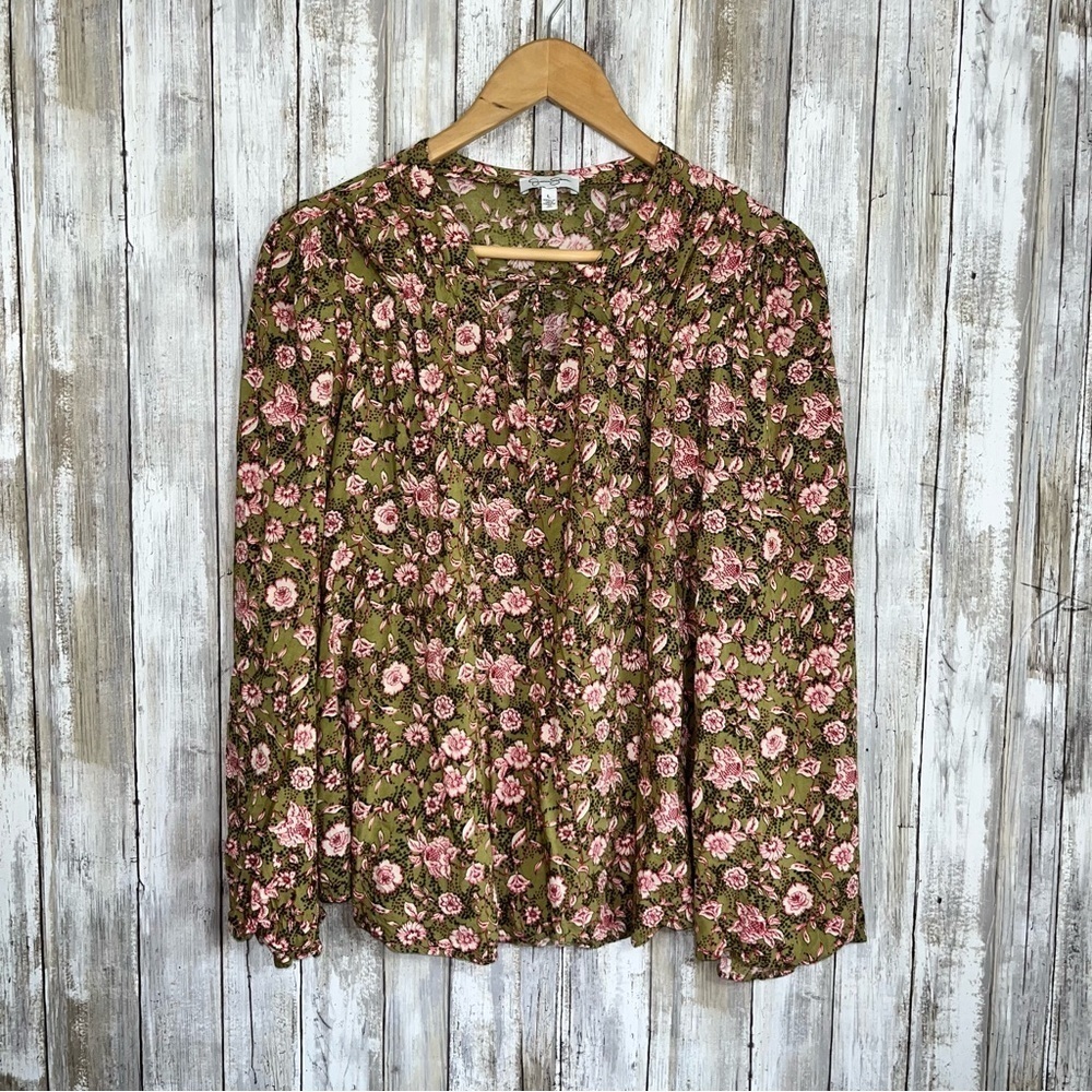 Jessica Simpson Green Floral Popover Blouse
